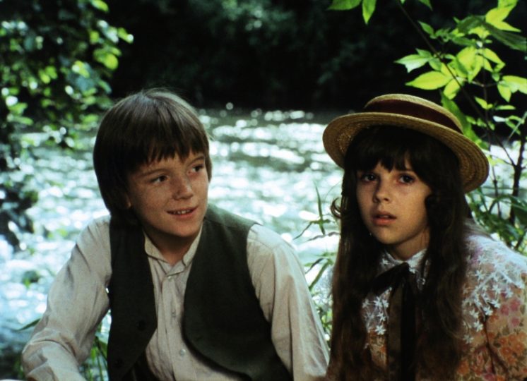 Top 4 Family-Friendly Movies To Watch Together This Autumn
