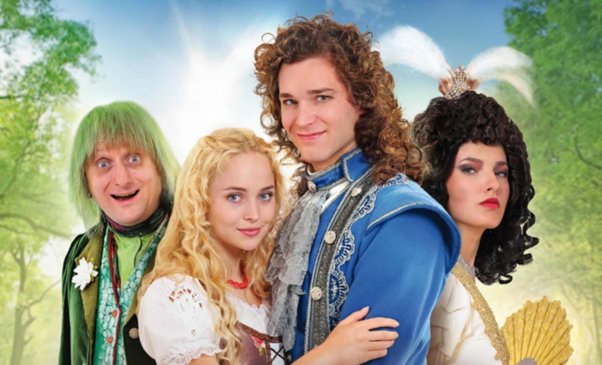 The Czechs - lovers of fairy tales have a new fairy tale - Zaklete Pirko / Enchanted Feather