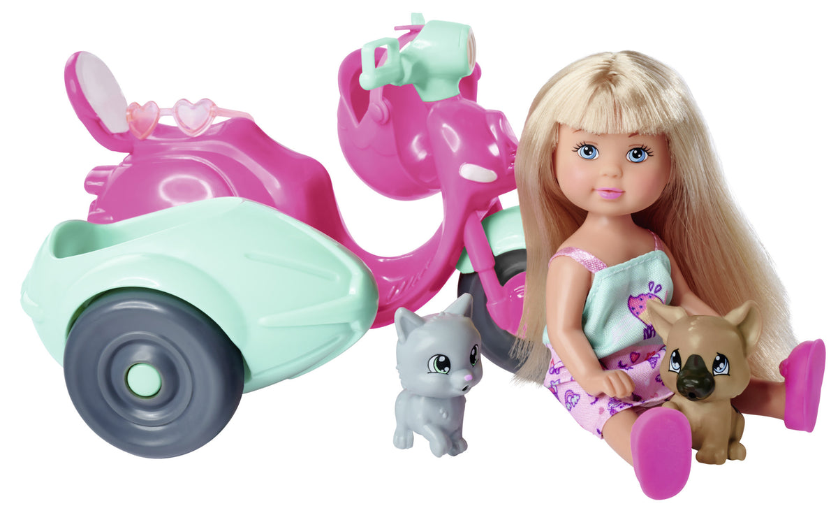 Evi doll with scooter and sidecar