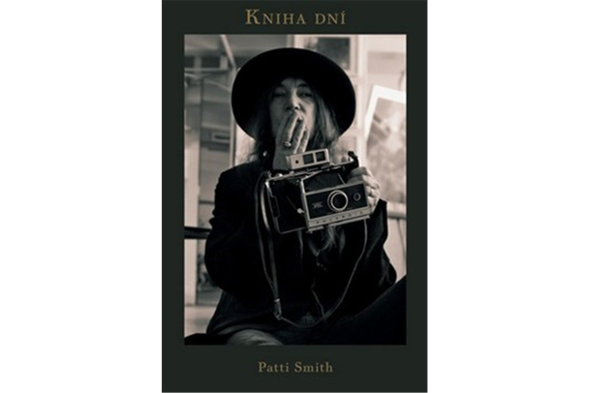 Kniha dní – Smith Patti