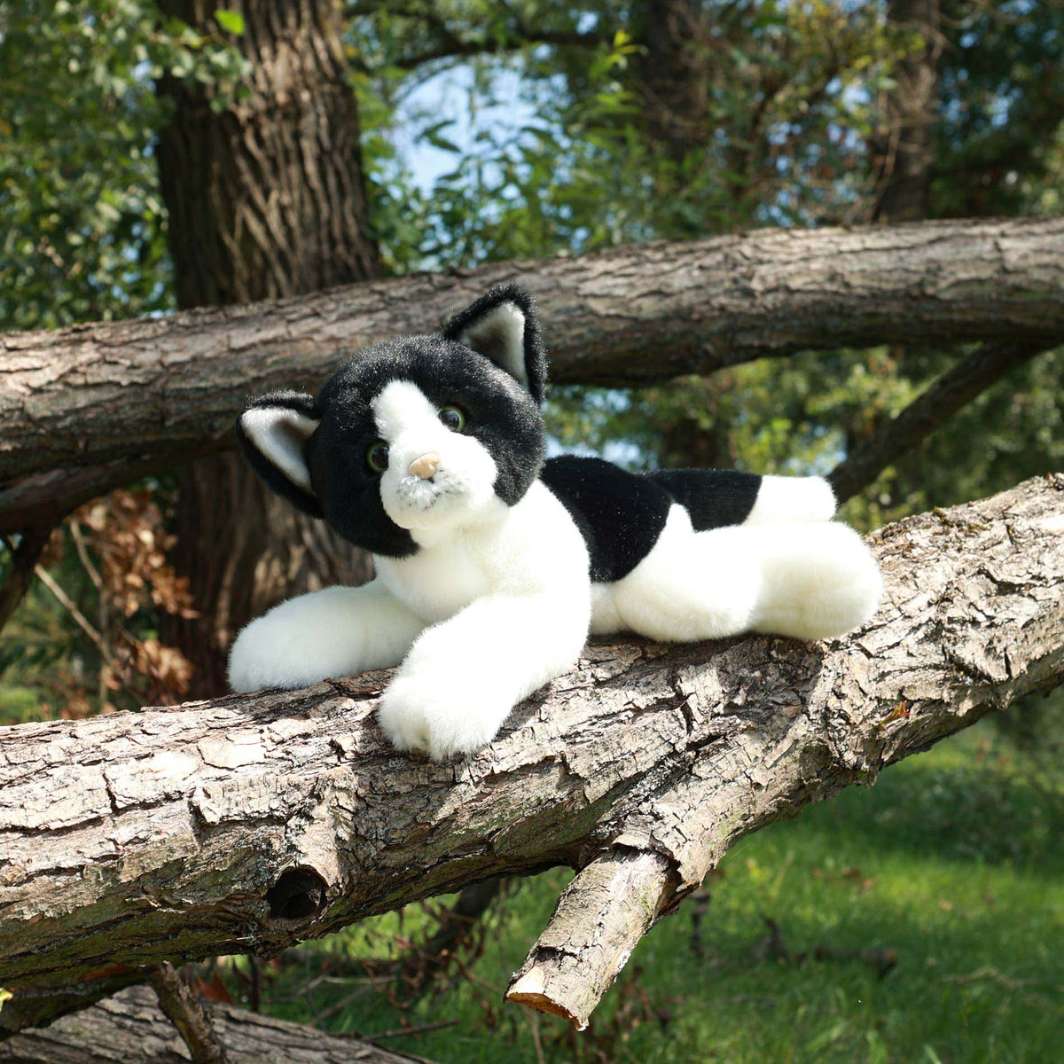 Eco-friendly plush cat white and black 30 cm