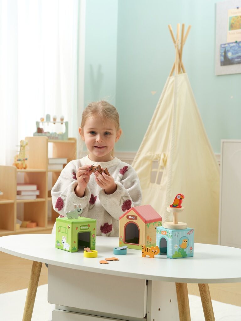 Wooden pet houses playset