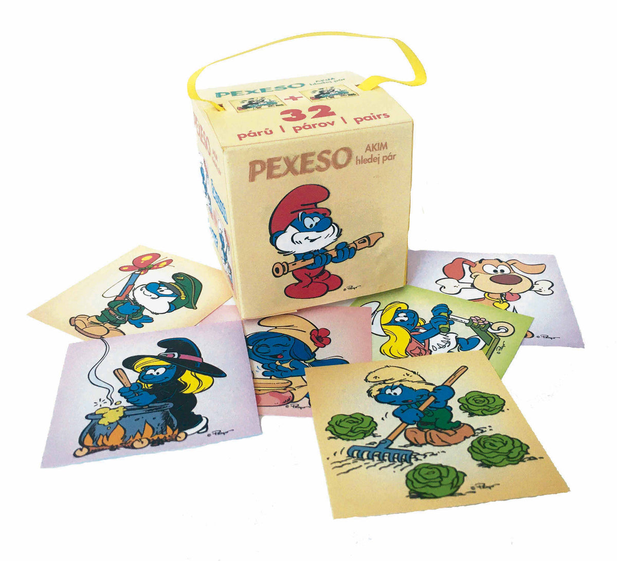 Smurfs memory game in paper box
