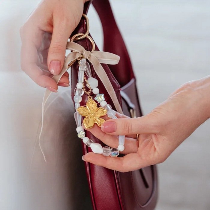 Manumi Bag Charm Kit, Glass Beads and Velvet Ribbon