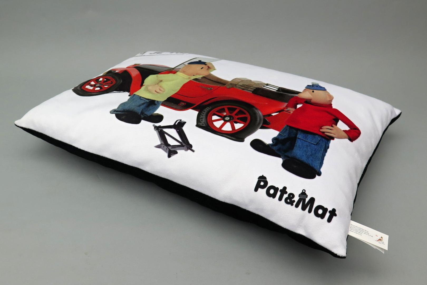Pillow 45x30 cm, Pat and Mat