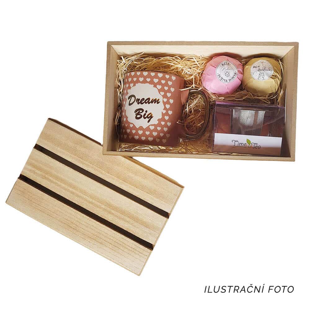 Vintage Wooden Gift Box for Women with Mega Mug