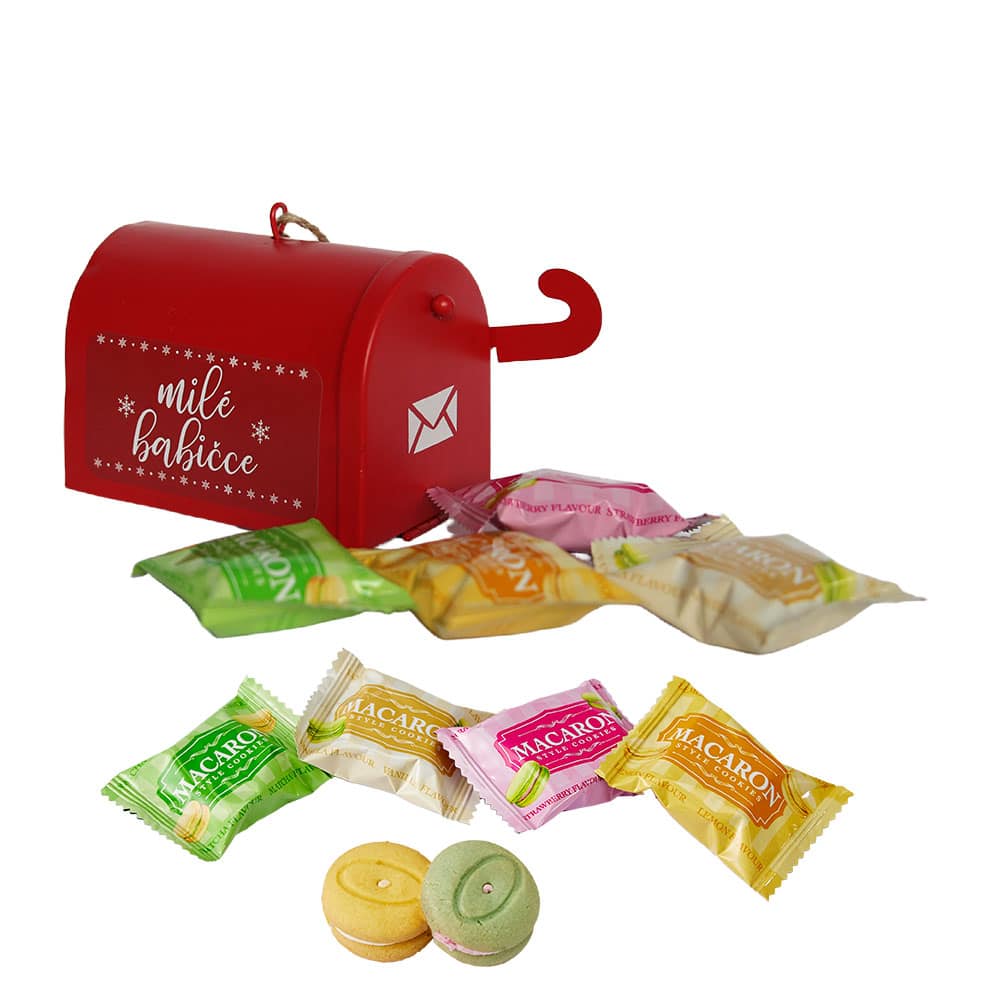 Christmas Tin with 4 Macarons for Grandmother