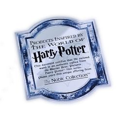 The Elder Wand in Ollivander's Box / Hulka Albuse Brumbala s krabickou od Ollivandera
