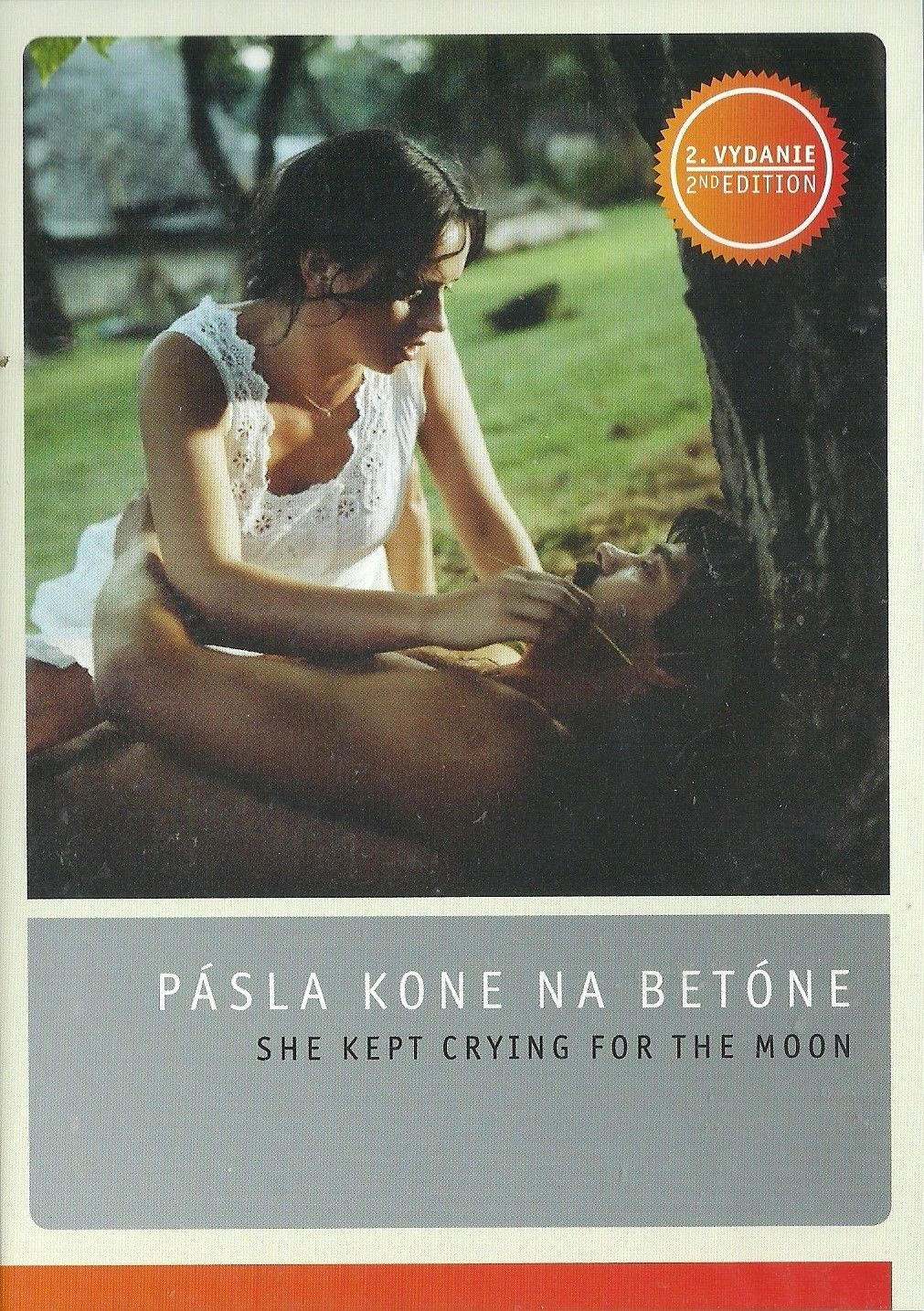 She Kept Crying for the Moon / Pasla kone na betone DVD