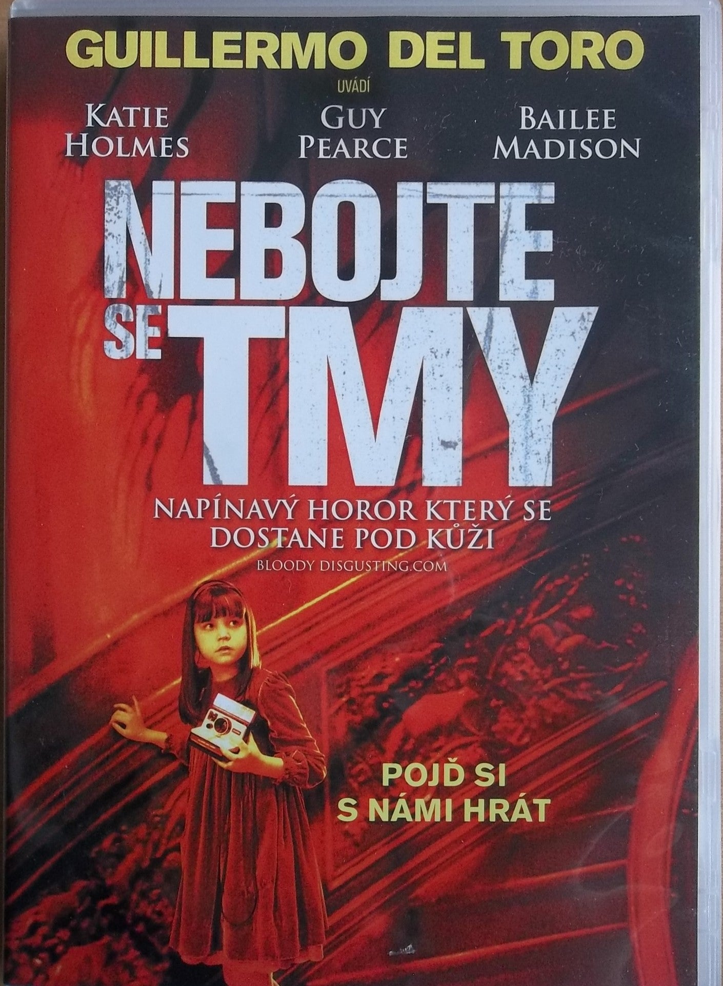 Nebojte se tmy DVD / Nebojte se tmy