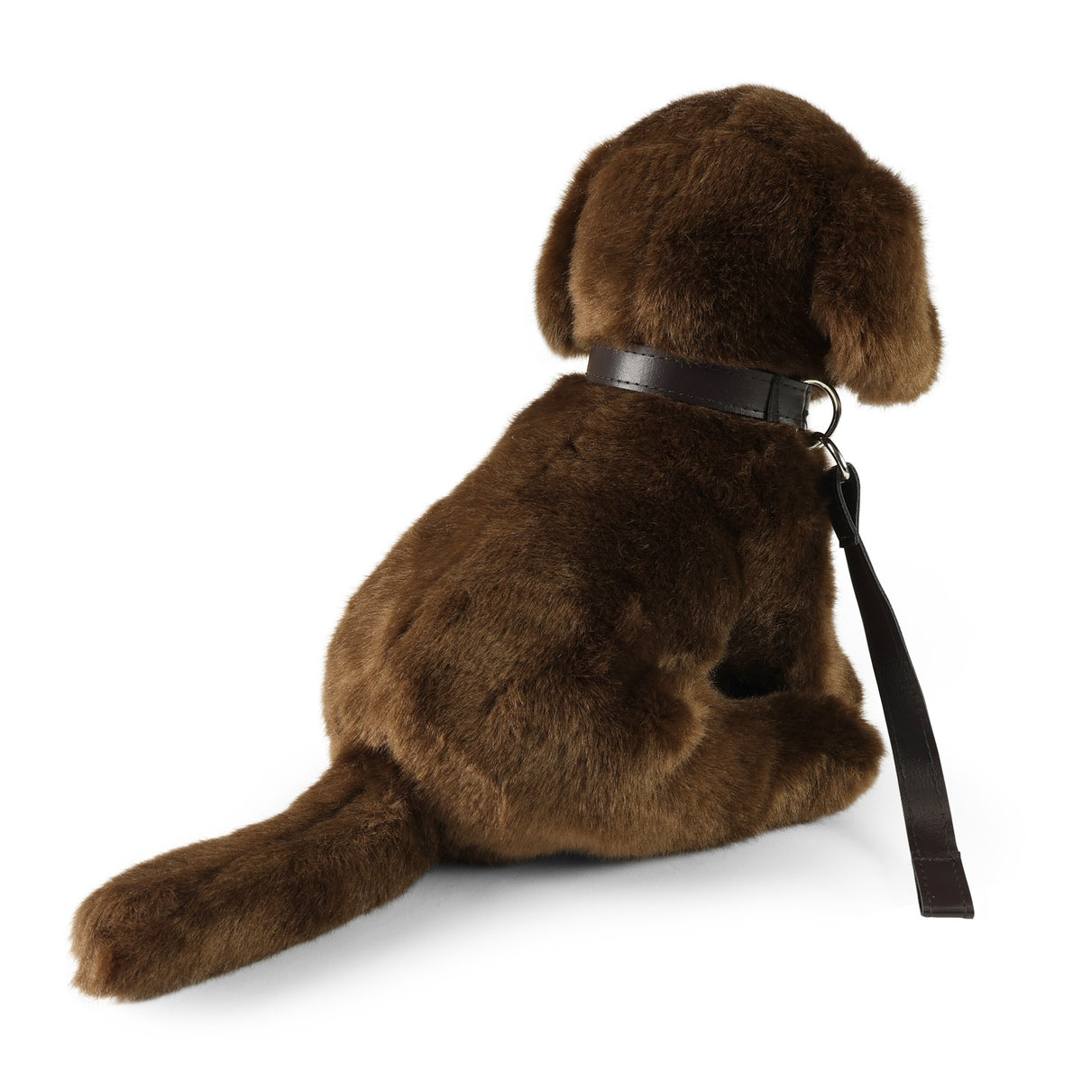 Plush brown Labrador with leash 25 cm