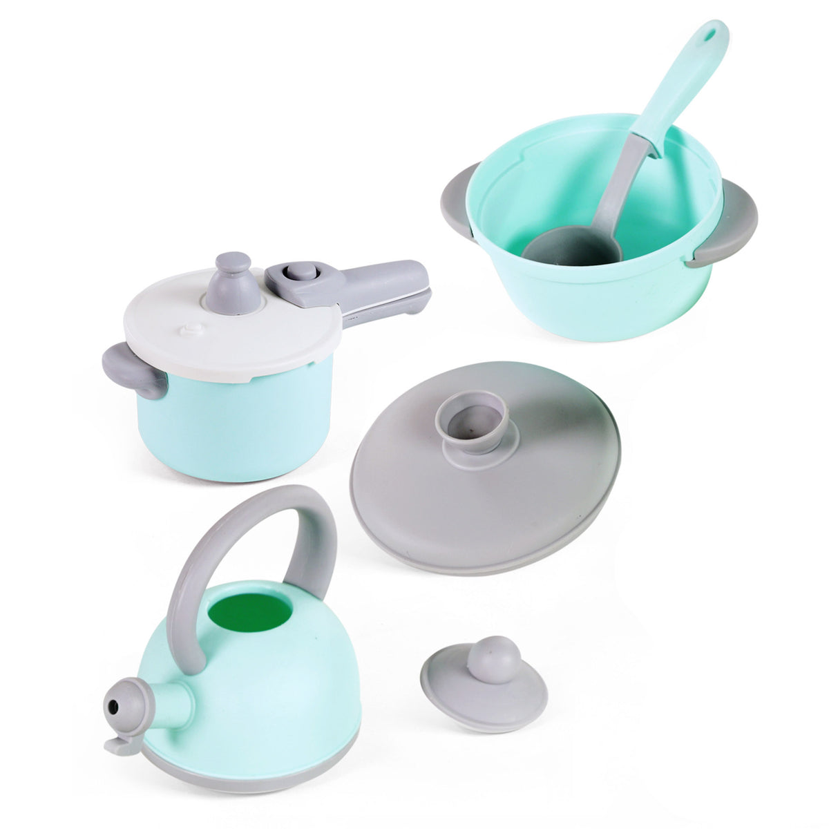 Kitchen play set with cookware