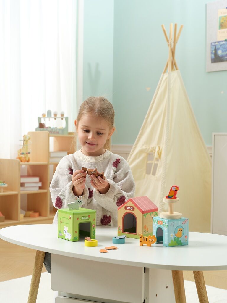 Wooden pet houses playset