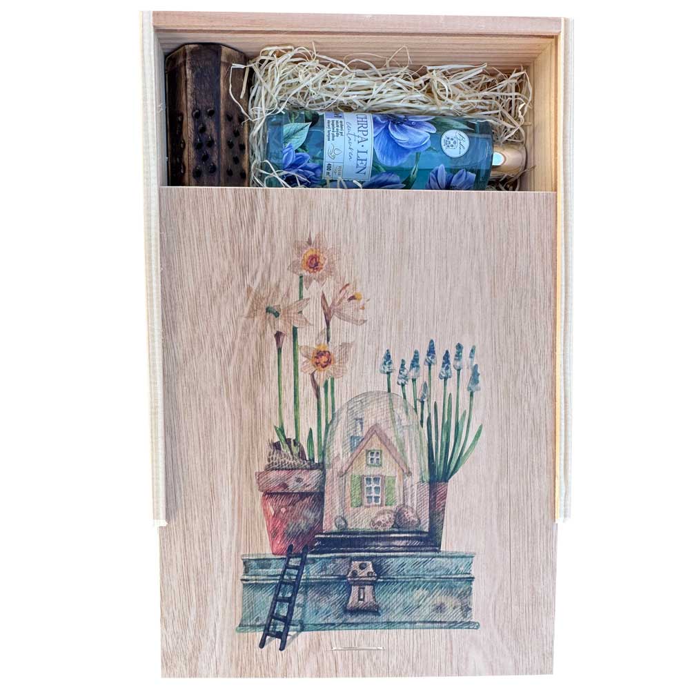 Women's Antistress Gift Box with Tea, Incense and Cosmetics