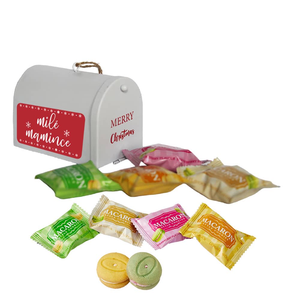 Christmas Mailbox with 4 Macarons for Mum